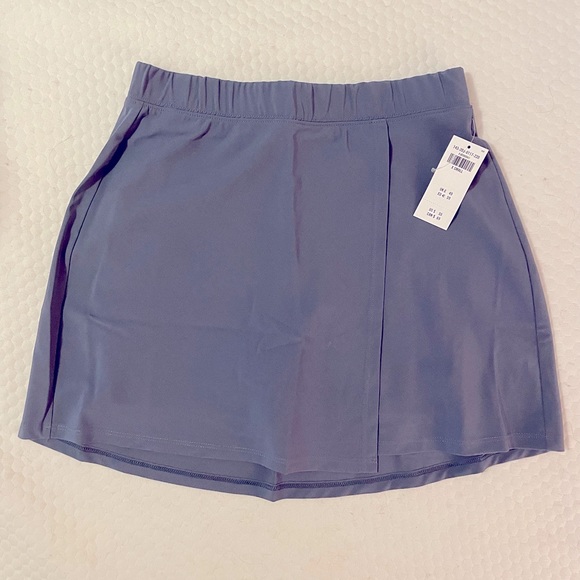 Abercrombie & Fitch Dresses & Skirts - Abercrombie & Fitch Traveler’s skort, size X-Small, NWT